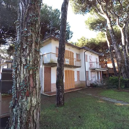 Holiday home Villetta Logonovo